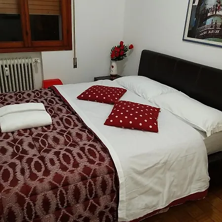 Ca' Stefani Venice בית הארחה
