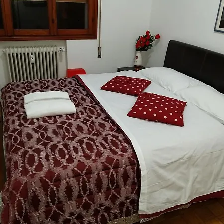 Venice Star House Guest house